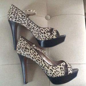 BCBG heels